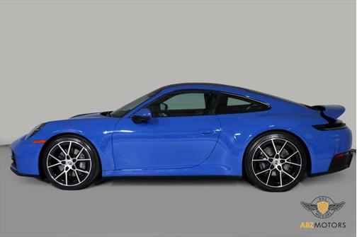 2025 Porsche 911 Carrera