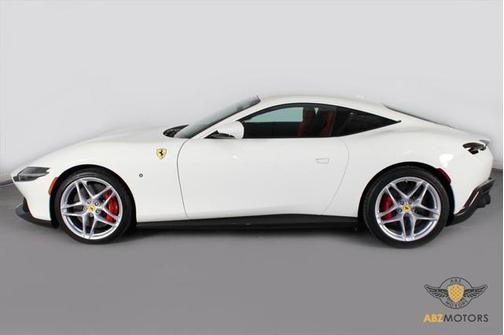 2023 Ferrari Roma Base