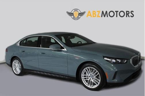 2024 BMW 530 i