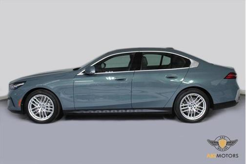 2024 BMW 530 i