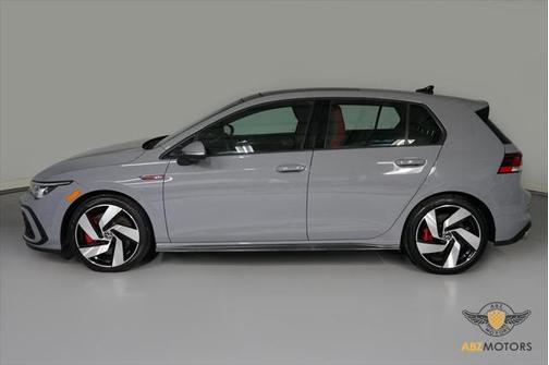 2022 Volkswagen Golf GTI 2.0T SE DSG