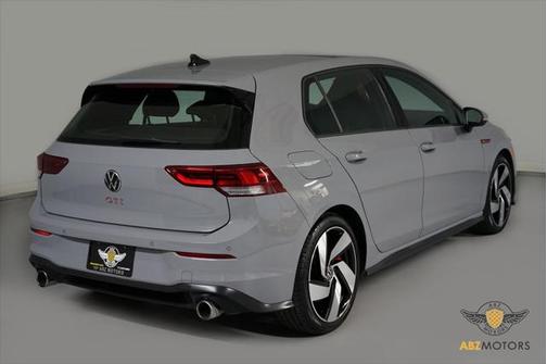 2022 Volkswagen Golf GTI 2.0T SE DSG