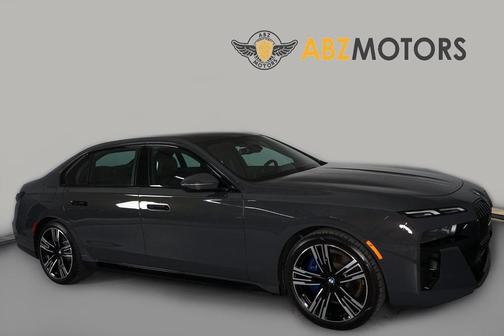 2023 BMW 740 i