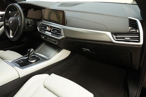 2023 BMW X5 sDrive40i