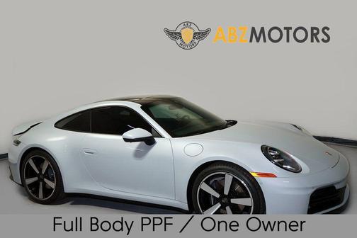 2025 Porsche 911 Carrera