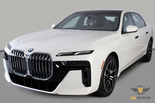 2025 BMW 740 i