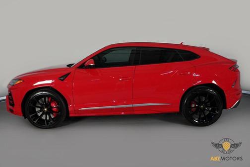 2020 Lamborghini Urus Base