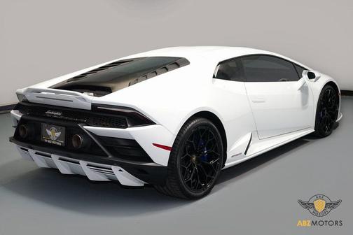 2020 Lamborghini Huracan EVO Base