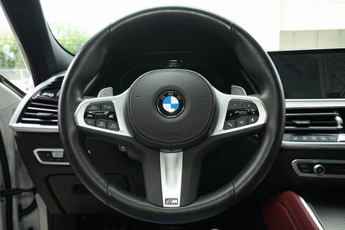 2022 BMW X6 xDrive40i