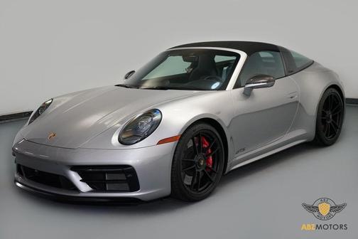2024 Porsche 911 Targa 4 GTS