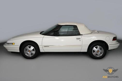 1990 Buick Reatta Base