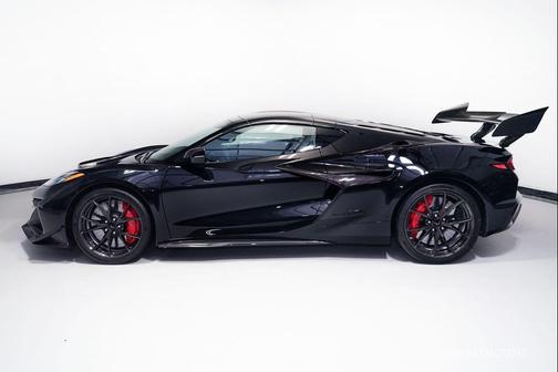 Black 2026 Chevrolet Corvette ZR1