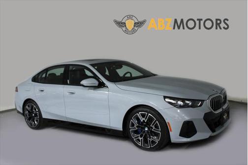 2024 BMW 530 i xDrive