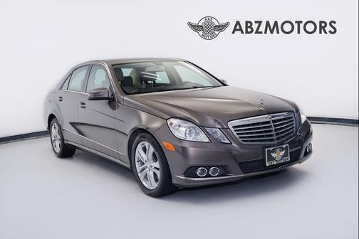 Pearl Beige Metallic 2011 Mercedes-Benz E-Class E 350