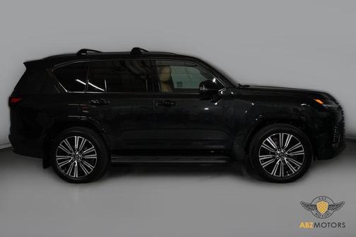 2025 Lexus LX 600 Luxury