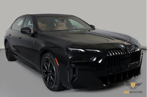 2023 BMW 740 i