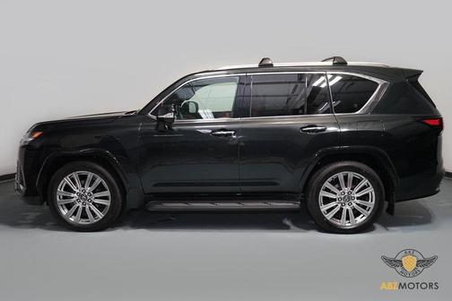2026 Lexus LX 700h Ultra Luxury