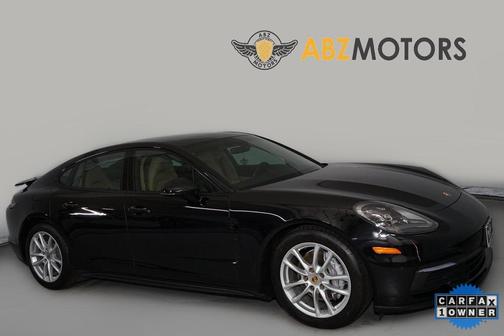 2018 Porsche Panamera Base