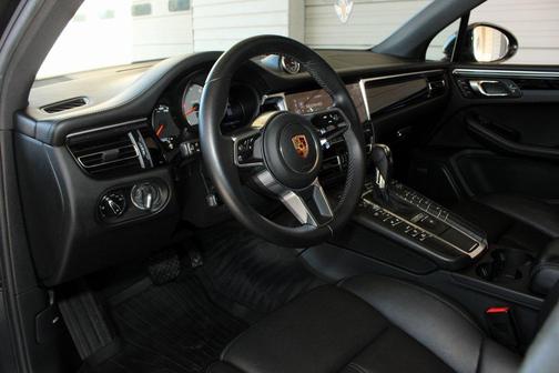 2019 Porsche Macan S