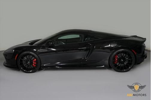 2023 McLaren GT Base