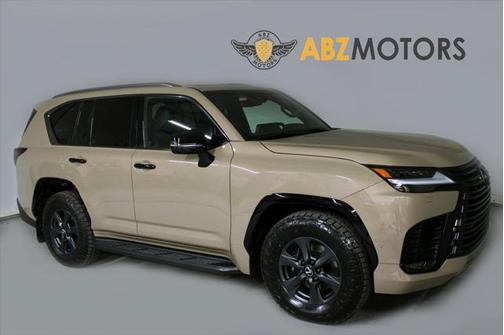 2025 Lexus LX 700h Overtrail