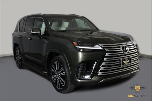 2025 Lexus LX 700h Luxury