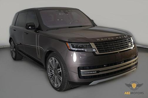 2023 Land Rover Range Rover P530 SE