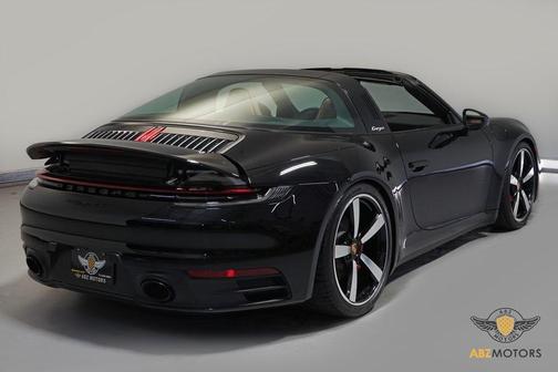 2023 Porsche 911 Targa 4S
