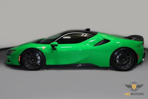 2021 Ferrari SF90 Stradale Base