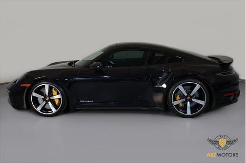 2022 Porsche 911 Turbo S