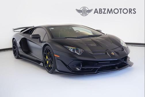 2019 Lamborghini Aventador SVJ Base