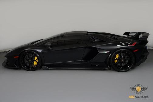 2021 Lamborghini Aventador SVJ Roadster