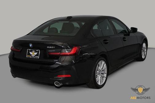 2023 BMW 330 330i