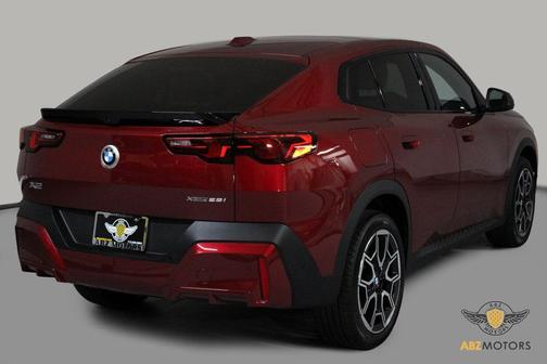 2025 BMW X2 xDrive28i
