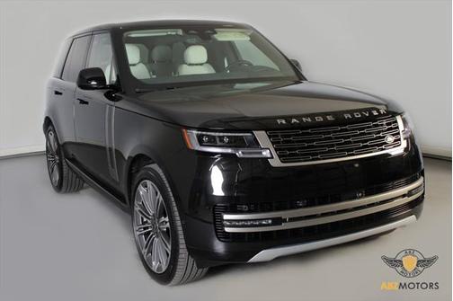 2025 Land Rover Range Rover P530 SE