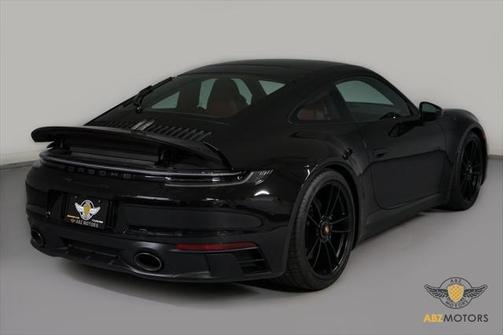 2022 Porsche 911 Carrera GTS
