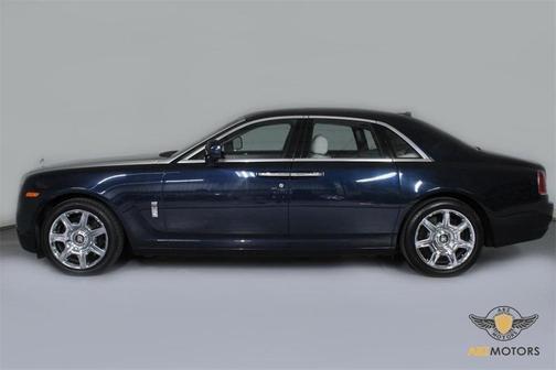 2011 Rolls-Royce Ghost Pano Roof,Rear View Camera,Heated Seats,Navigation