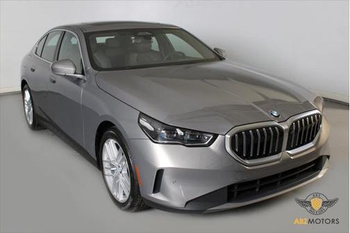 2024 BMW 530 i