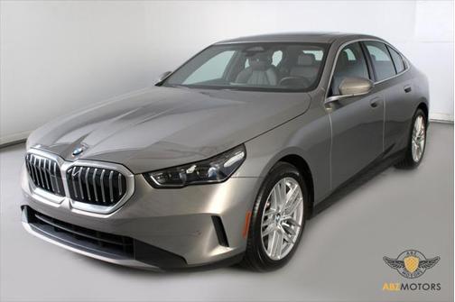 2024 BMW 530 i