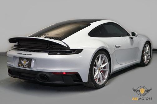 2024 Porsche 911 Carrera GTS