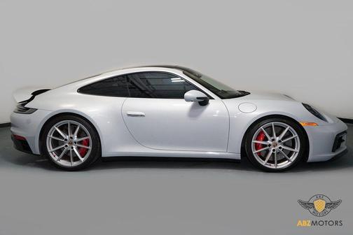 2024 Porsche 911 Carrera GTS