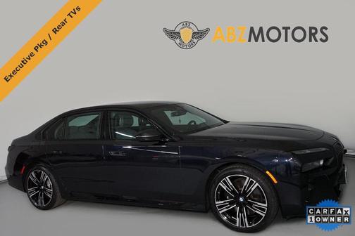 2023 BMW 740 i