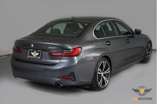 2021 BMW 330 i