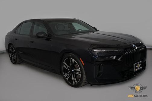 2023 BMW 740 i