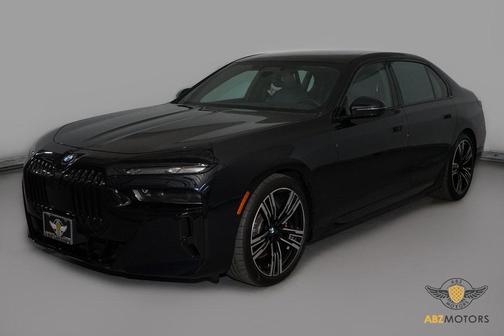 2023 BMW 740 i