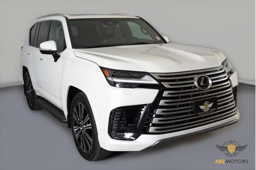 2025 Lexus LX 700h Luxury