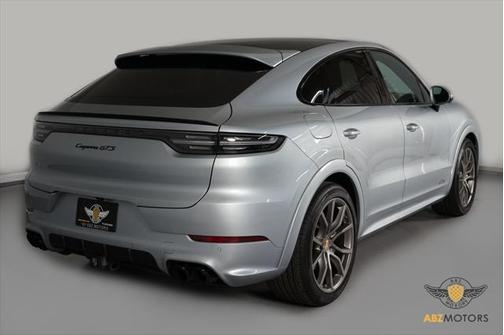 2023 Porsche Cayenne GTS