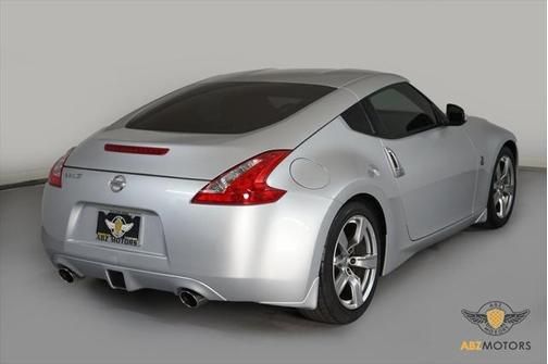 2009 Nissan 370Z Base