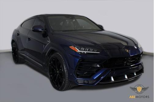 2020 Lamborghini Urus Base