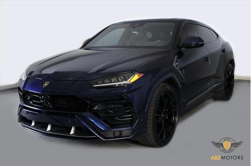 2020 Lamborghini Urus Base